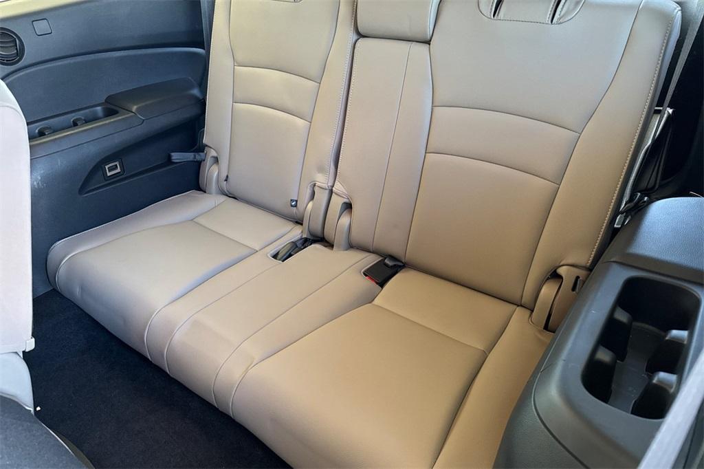 used 2022 Honda Pilot car, priced at $32,895
