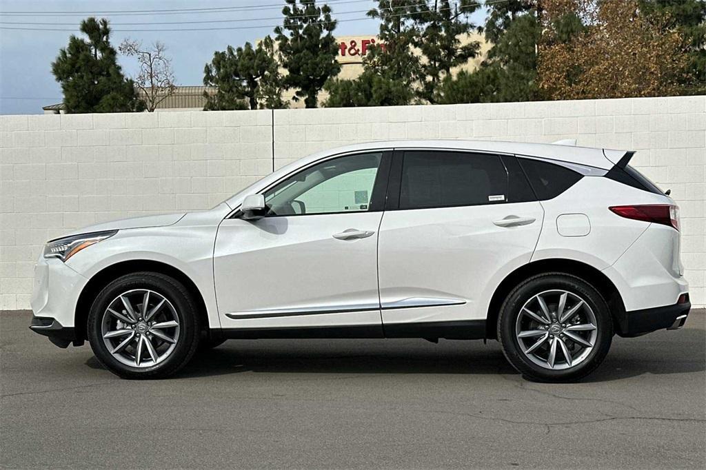 used 2024 Acura RDX car, priced at $44,995