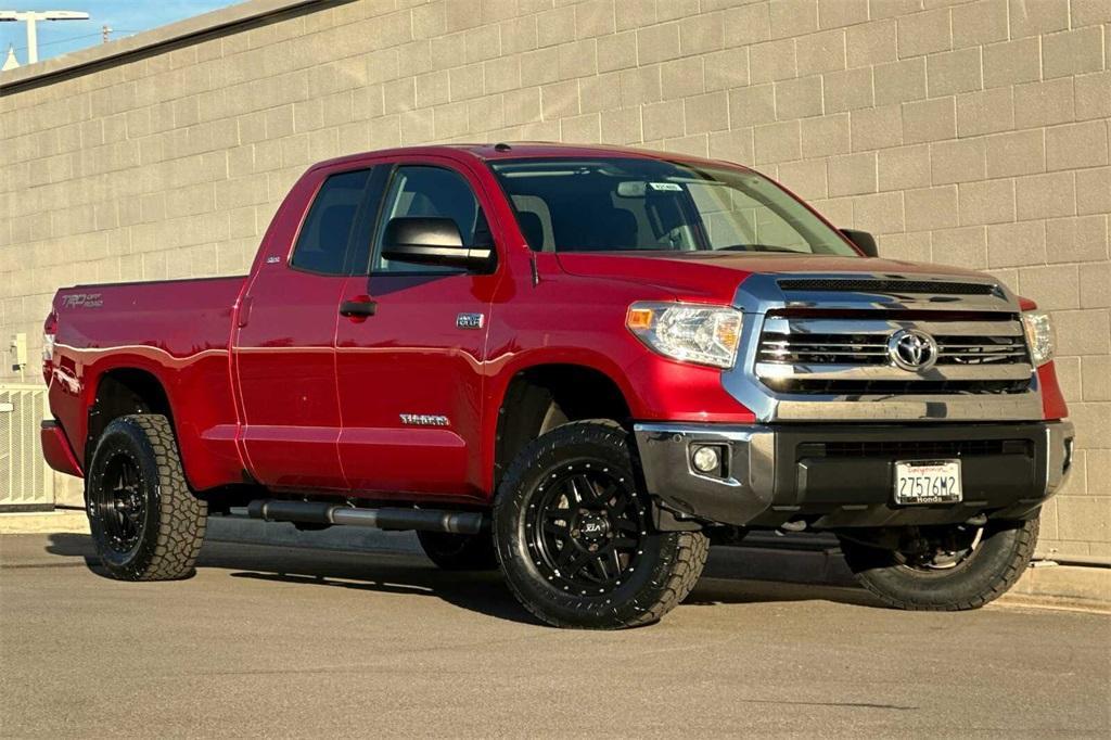 used 2017 Toyota Tundra car, priced at $26,495