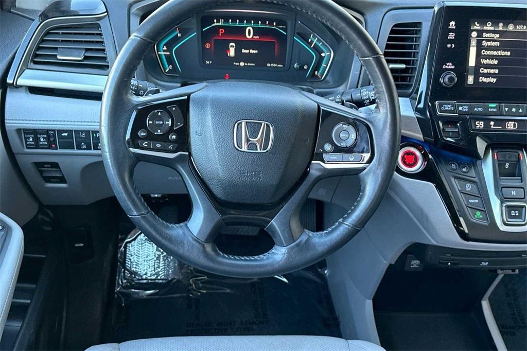 used 2018 Honda Odyssey car, priced at $27,995