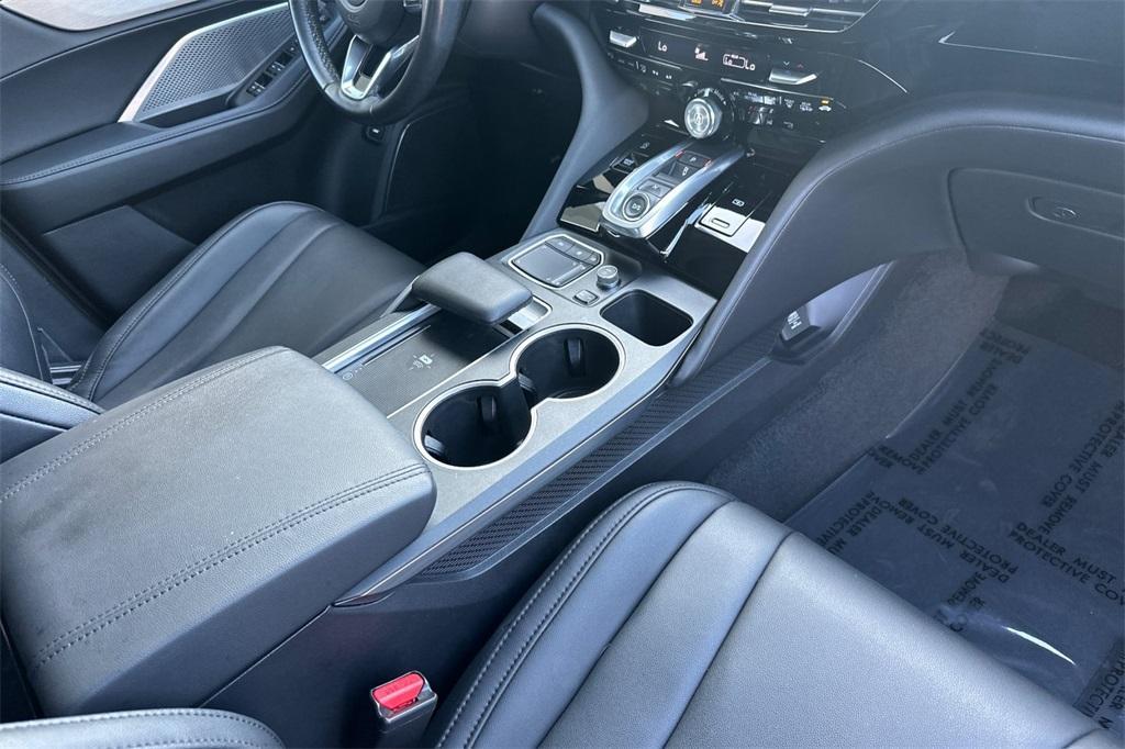 used 2024 Acura MDX car, priced at $39,995