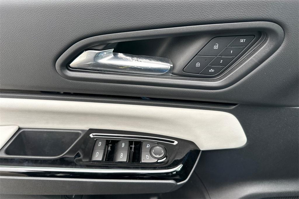 new 2025 Honda Prologue car, priced at $53,195