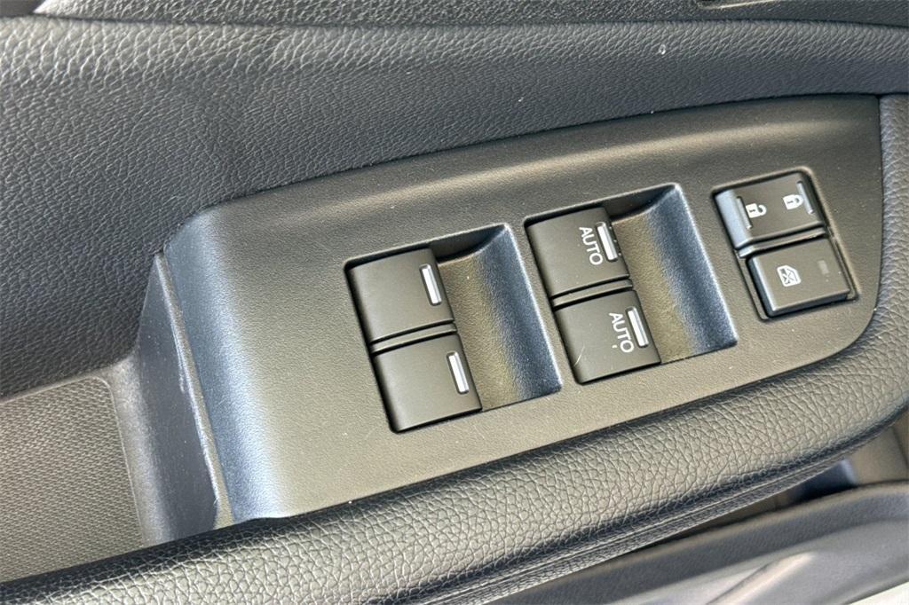 used 2022 Honda Pilot car, priced at $34,795