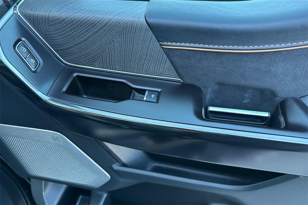 used 2021 Ford F-150 car, priced at $52,995