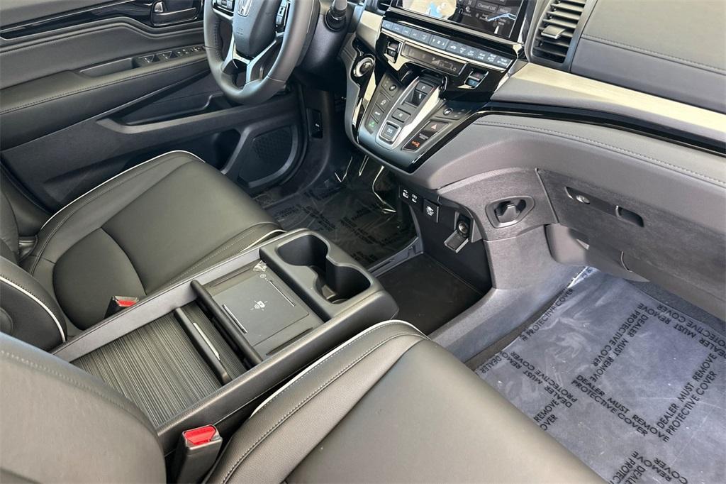 new 2026 Honda Odyssey car, priced at $49,445