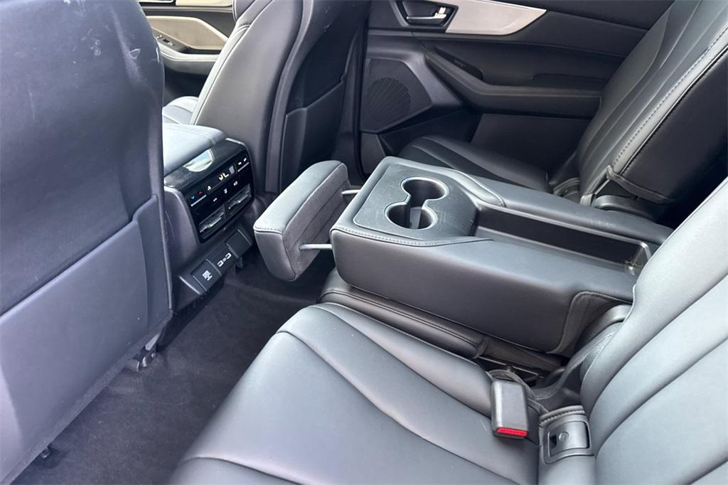 used 2023 Acura MDX car, priced at $40,995