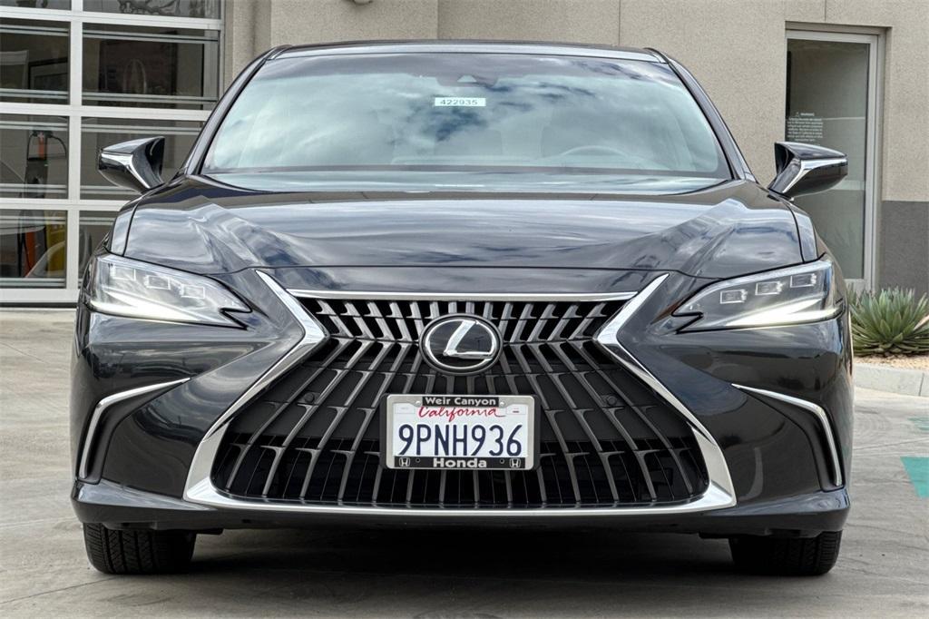 used 2025 Lexus ES 300h car, priced at $43,995