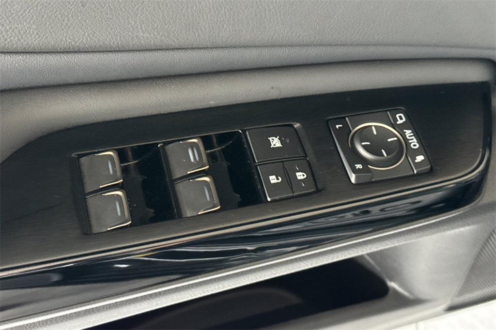 used 2025 Lexus ES 300h car, priced at $43,995