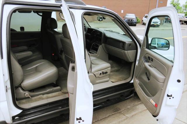 used 2004 Chevrolet Suburban car, priced at $10,950