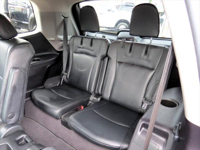 used 2013 Toyota Highlander car, priced at $9,950