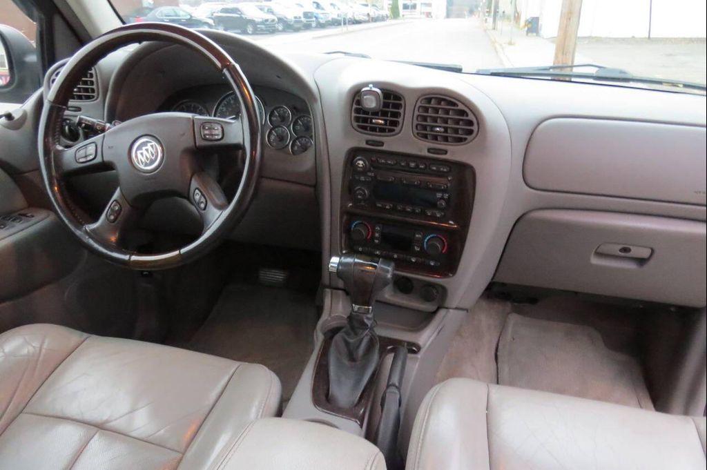 used 2006 Buick Rainier car, priced at $5,950