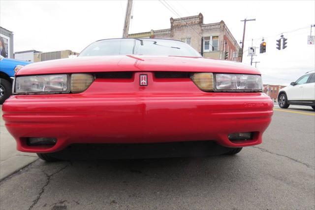 used 1997 Oldsmobile Cutlass Supreme car, priced at $5,995