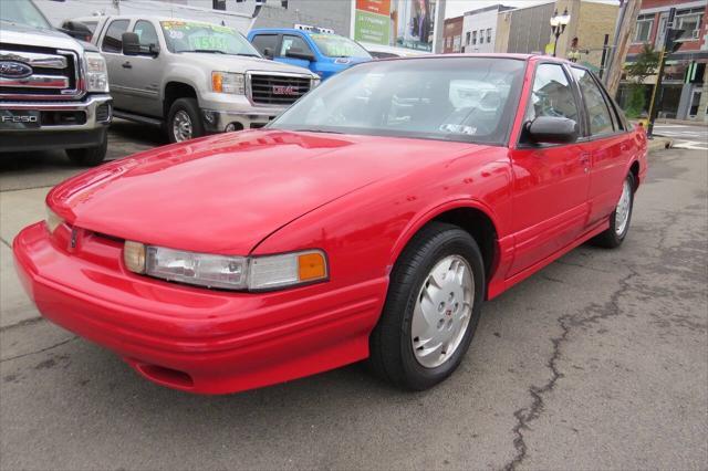 used 1997 Oldsmobile Cutlass Supreme car, priced at $5,995