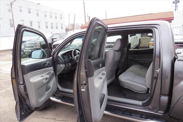 used 2013 Toyota Tacoma car, priced at $13,950