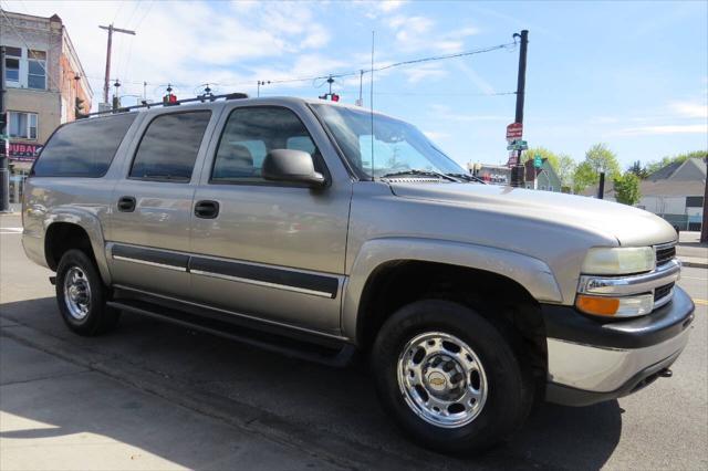 used 2003 Chevrolet Suburban car, priced at $10,950