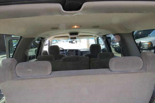 used 2003 Chevrolet Suburban car, priced at $10,950