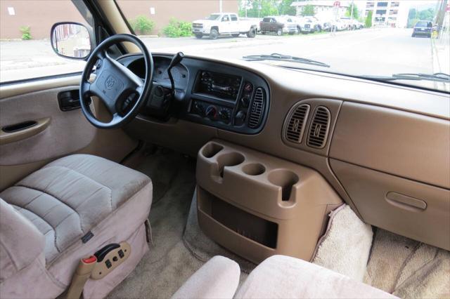 used 2000 Dodge Ram 1500 car, priced at $7,950