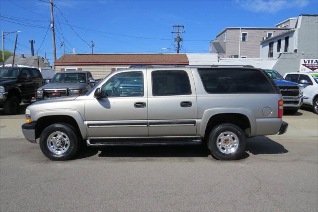 used 2003 Chevrolet Suburban car, priced at $10,950