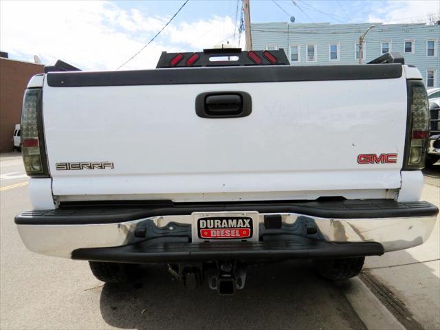 used 2004 Chevrolet Silverado 2500 car, priced at $17,950