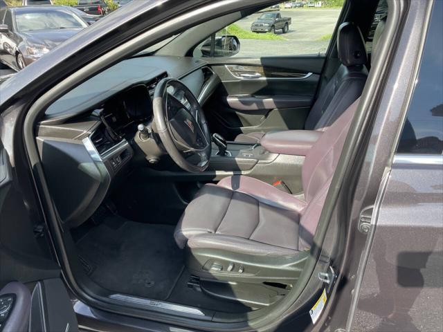 used 2017 Cadillac XT5 car, priced at $14,995