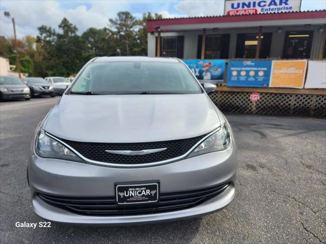 used 2017 Chrysler Pacifica car, priced at $12,895