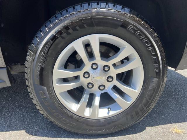 used 2017 Chevrolet Suburban car, priced at $18,495