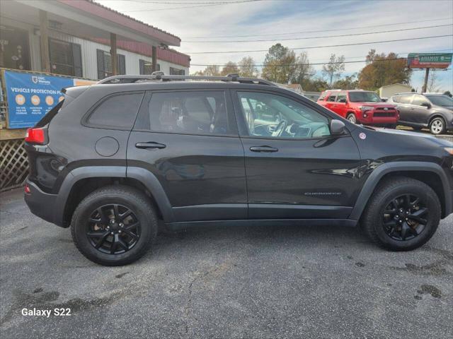 used 2016 Jeep Cherokee car, priced at $15,995