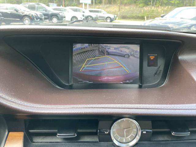 used 2016 Lexus ES 350 car, priced at $17,895