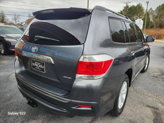 used 2012 Toyota Highlander car, priced at $11,895