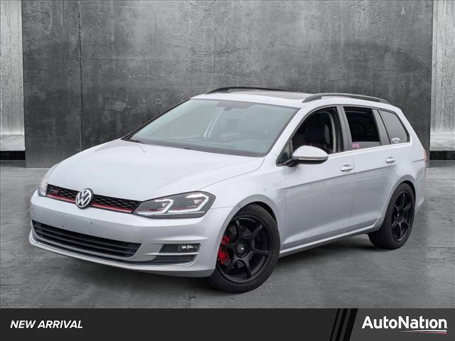 used 2017 Volkswagen Golf SportWagen car, priced at $10,995