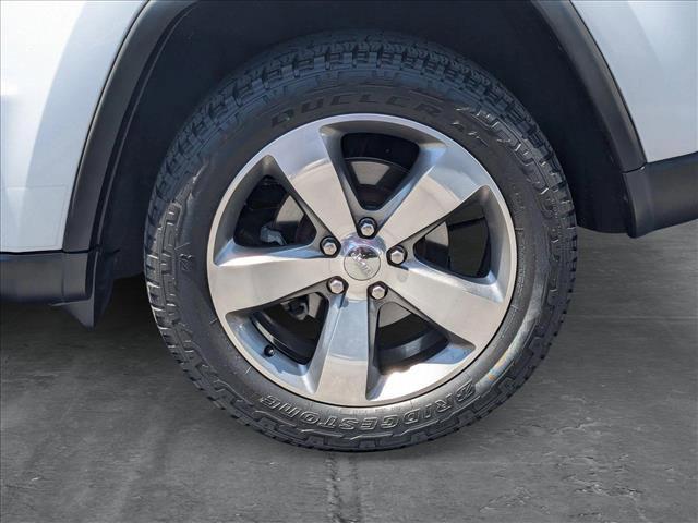 used 2016 Jeep Grand Cherokee car, priced at $13,995