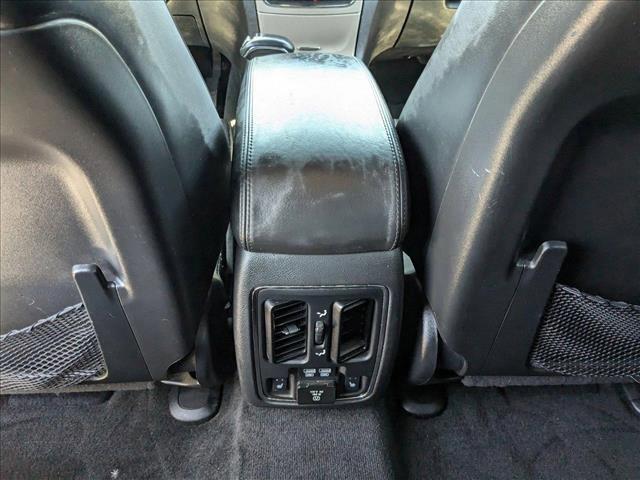 used 2015 Jeep Grand Cherokee car, priced at $17,995