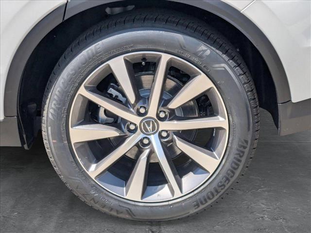 new 2025 Acura MDX car, priced at $58,550