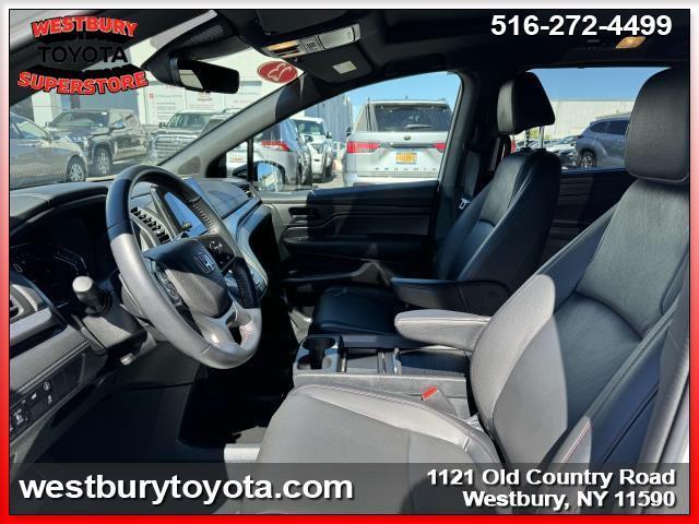 used 2023 Honda Odyssey car, priced at $39,575