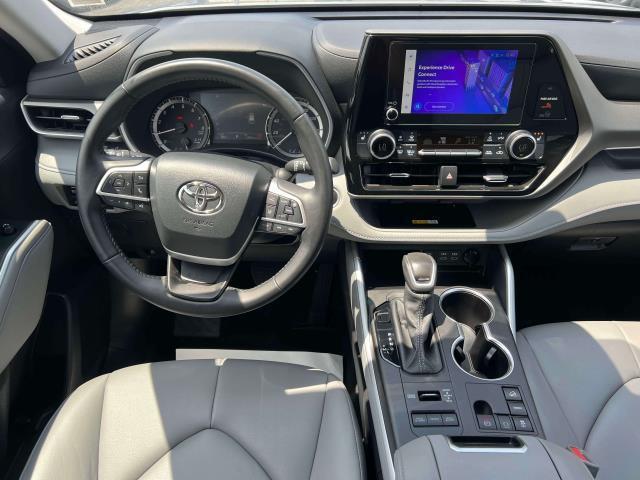 used 2024 Toyota Highlander car, priced at $48,995