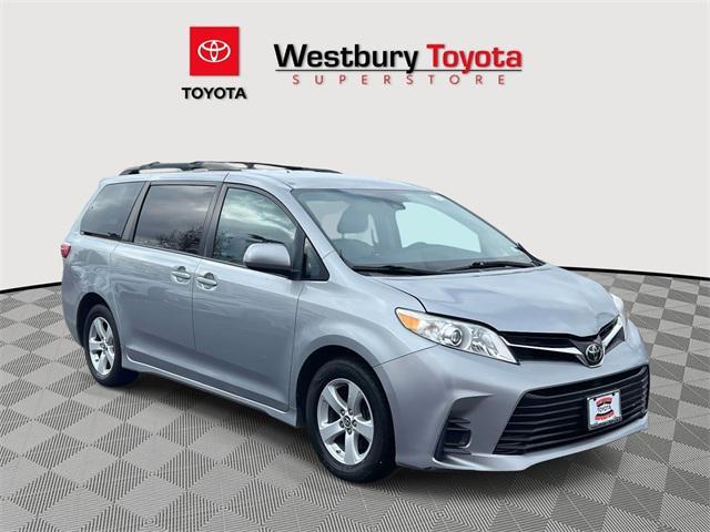 used 2018 Toyota Sienna car, priced at $26,995