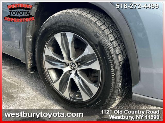 used 2020 Toyota Highlander car, priced at $33,500