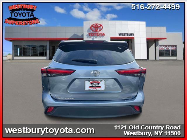 used 2020 Toyota Highlander car, priced at $33,500