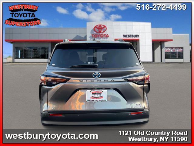 used 2023 Toyota Sienna car, priced at $57,995