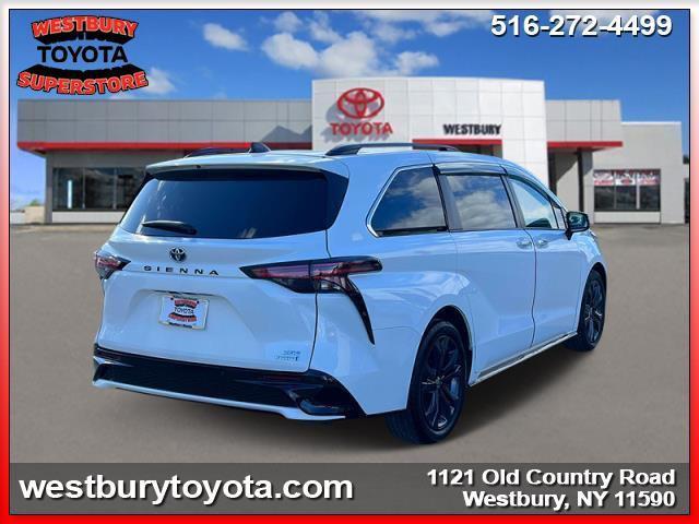 used 2022 Toyota Sienna car, priced at $44,895