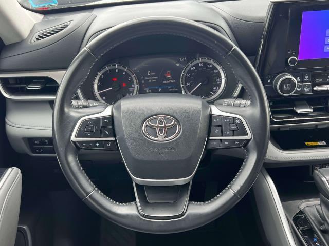 used 2023 Toyota Highlander car, priced at $37,995