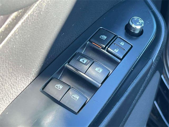 used 2019 Toyota Highlander car, priced at $23,895