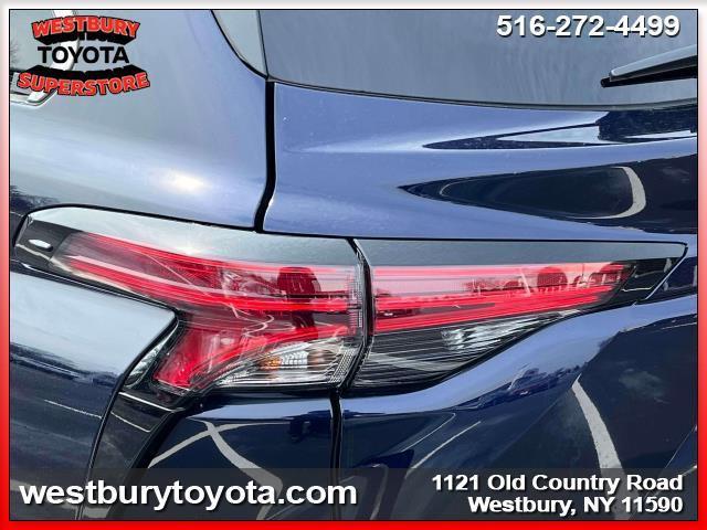 used 2022 Toyota Sienna car, priced at $44,895