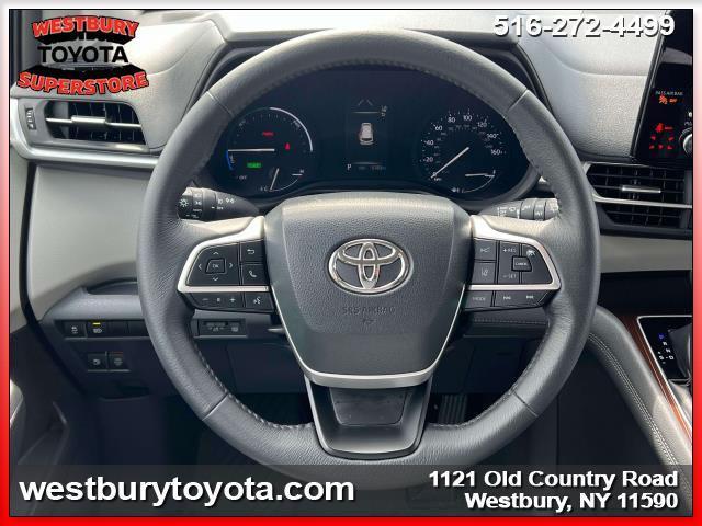 used 2022 Toyota Sienna car, priced at $44,895