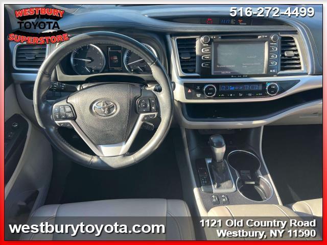 used 2018 Toyota Highlander car, priced at $23,995