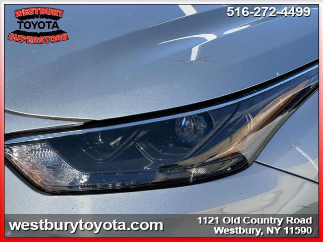 used 2022 Toyota Highlander car, priced at $30,985