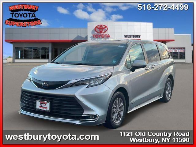 used 2021 Toyota Sienna car, priced at $42,990