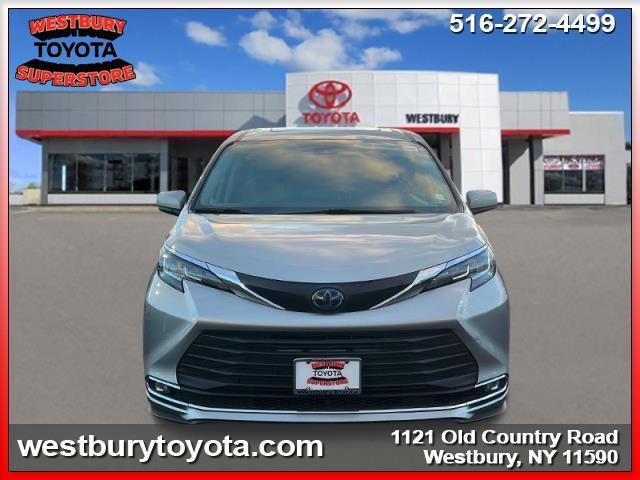 used 2021 Toyota Sienna car, priced at $44,995