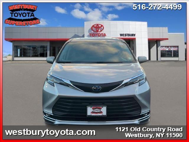 used 2021 Toyota Sienna car, priced at $42,990