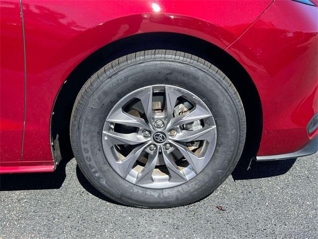 used 2023 Toyota Sienna car, priced at $44,959